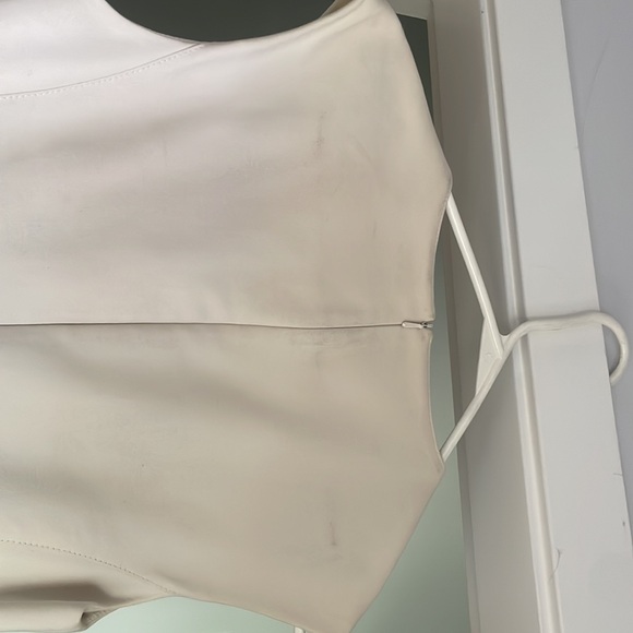 White belted Karen Millen dress - Picture 3 of 4